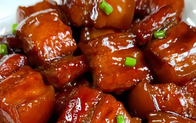红烧肉家常菜制作方法，掌握这些技巧肥而不腻