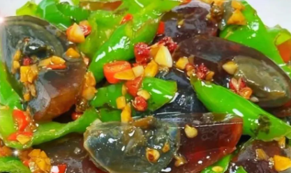 虎椒皮蛋制作方法，适合下酒或配粥