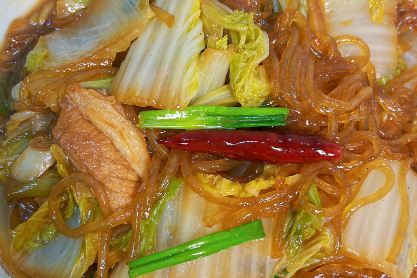 白菜炖粉条制作方法，推荐搭配米饭或馒头
