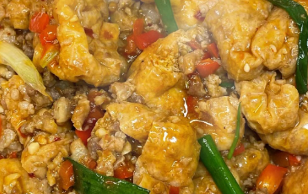 肉末炒豆泡制作方法，推荐搭配米饭或面条