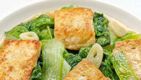 白菜烧豆腐菜制作方法，推荐搭配米饭或馒头
