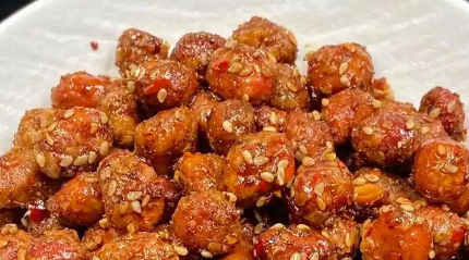 怪味花生家庭版制作方法，适合下酒或追剧零食