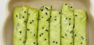 黄瓜鸡蛋卷详细制作方法，推荐搭配粥或牛奶
