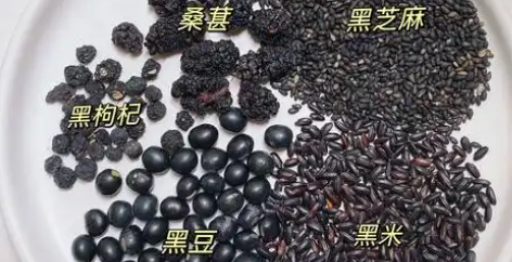 生发乌发豆浆制作方法，有助于滋养毛囊、改善发质