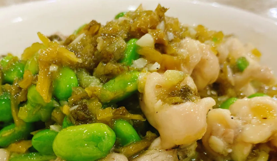 红烧毛豆田鸡制作方法，酱香浓郁，非常下饭