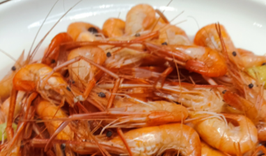 家常菜盐水虾制作方法，一道简单又鲜美的菜肴