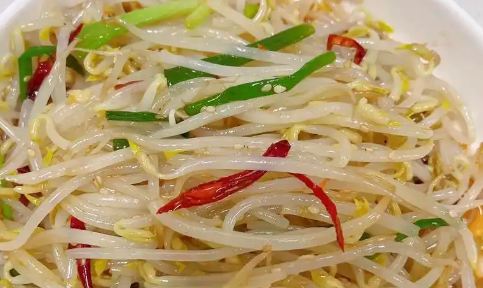 凉拌豆芽制作方法，配粥或米饭都很美味