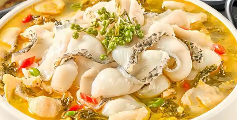 黑鱼酸菜鱼制作方法，酸菜爽口、汤底酸辣鲜美