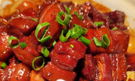 桃仙红烧肉制作方法，肉质酥烂、肥而不腻