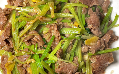 酸辣鸡杂制作方法，鸡杂脆嫩爽口，酸辣味浓