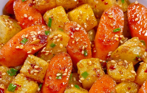 孜然土豆火腿肠制作方法，配米饭或当追剧零食都很棒