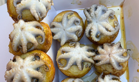 章鱼烧制作方法，外酥里嫩，内馅鲜美