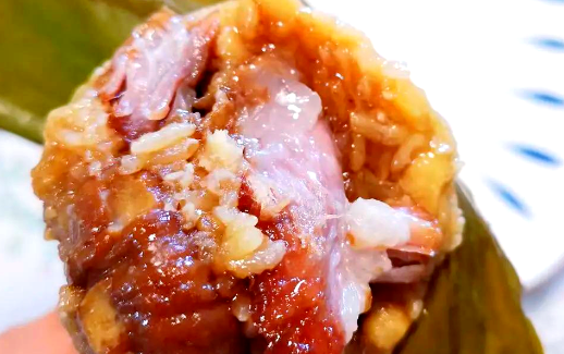 板栗🌰猪肉粽制作方法，一款经典的咸香粽子