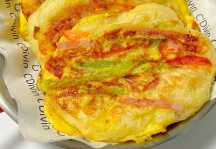 香煎苹果馅发面小饼制作方法，外皮松软、内馅香甜