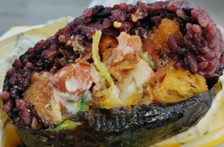 糯米饭团制作方法，搭配豆浆或奶茶就是一份经典早餐