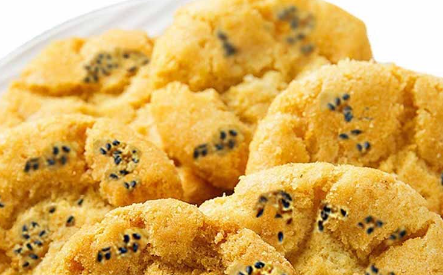 宫廷桃酥制作方法，以酥脆香甜、入口即化的口感著称